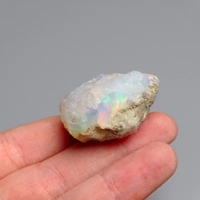Ethiopian opal natural 14.5g, Ethiopia