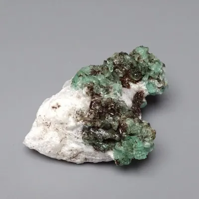Smaragd-Naturkristall im Gestein 114g, Pakistan