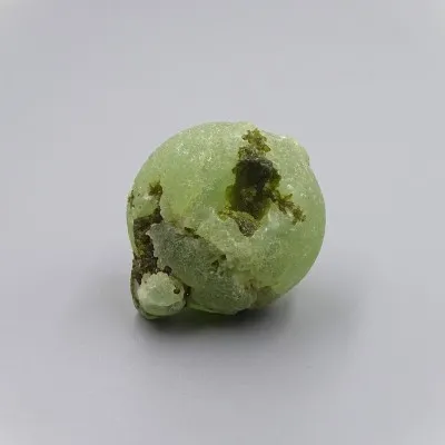 Prehnit přírodní minerál s epidotem 51,4g, Mali