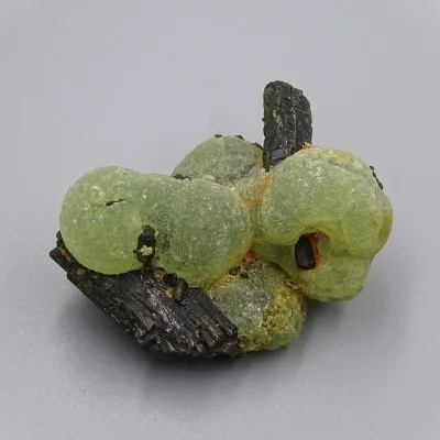 Prehnit s epidotem přírodní minerál 88,9g, Mali