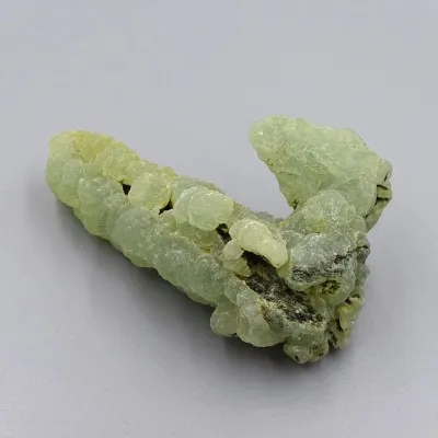 Prehnit s epidotem přírodní minerál 145,6g, Mali