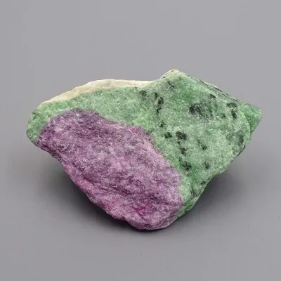 Rubin in Zoisit Naturmineral 186g, Tansania