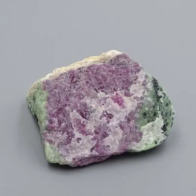 Ruby in zoisite natural mineral 181g, Tanzania