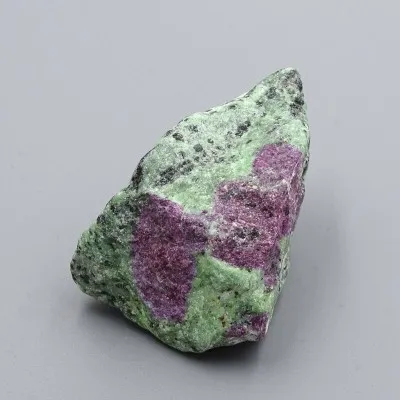 Rubin in Zoisit Naturmineral 138g, Tansania
