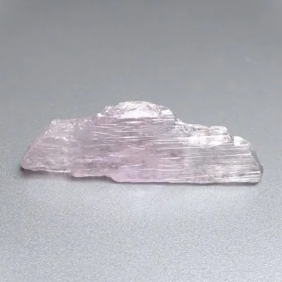 Kunzit natürlicher Kristall 15g, Afghanistan