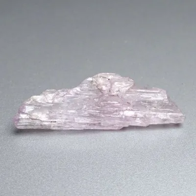 Kunzite natural crystal 15g, Afghanistan