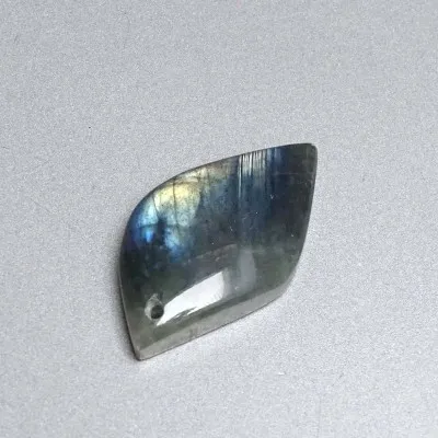 Labradorite cabochon 11.7g, Madagascar