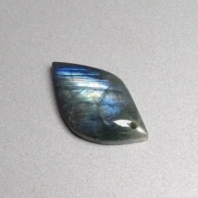 Labradorite cabochon 11.7g, Madagascar