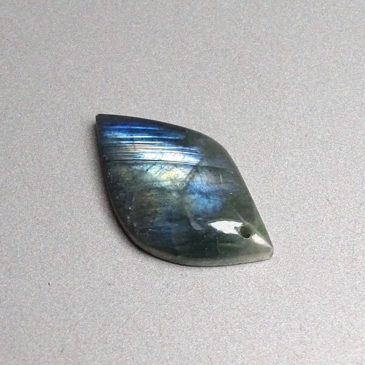 Labradorit Cabochon 11,7g, Madagaskar