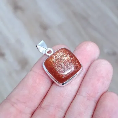 Sunstone pendant in silver 6.1g, top quality, India