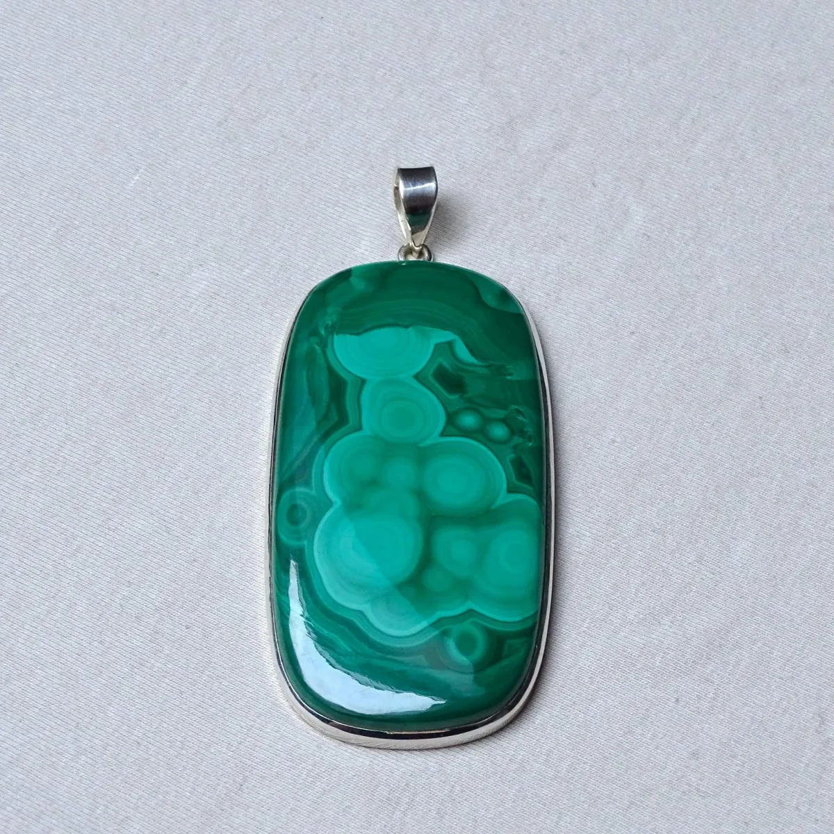 Malachite pendant in silver 47,7g, Congo