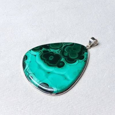Malachite pendant in silver 53.9g, Congo
