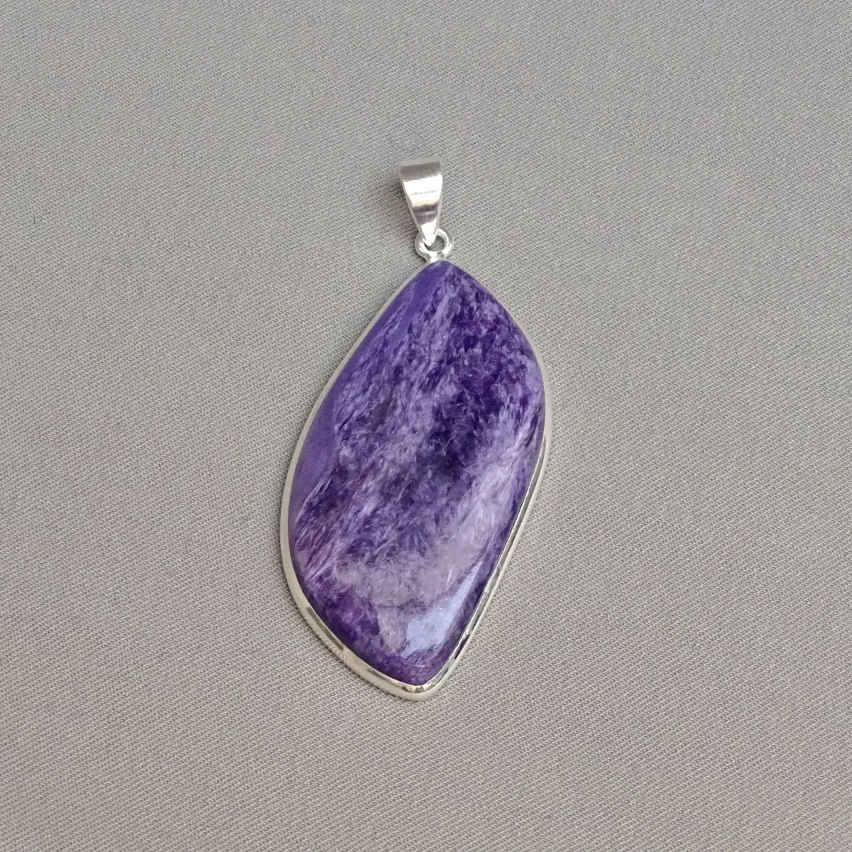 Charoit-Anhänger in Silber 18g, Jakutsk Russland