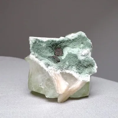 Apophyllitgrüner Kristall, Stilbit 207g, Indien