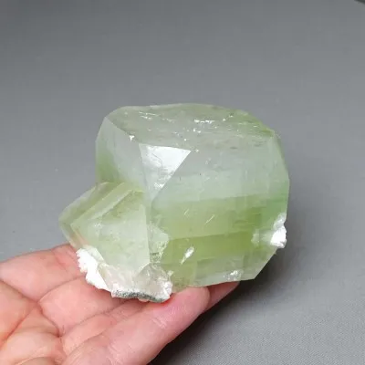 Apophyllite green crystal 239g, India