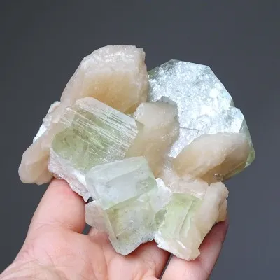 Apophyllitgrüner Kristall, Stilbit 382g, Indien