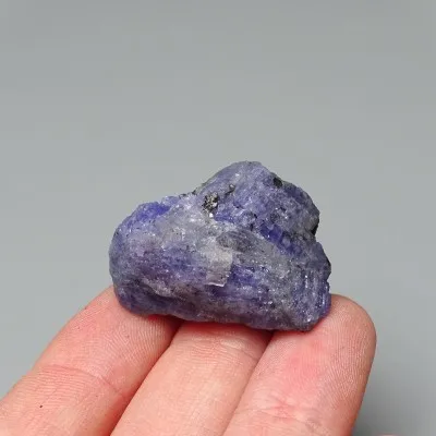 Tansanit-Rohmineral 17,2g, Tansania