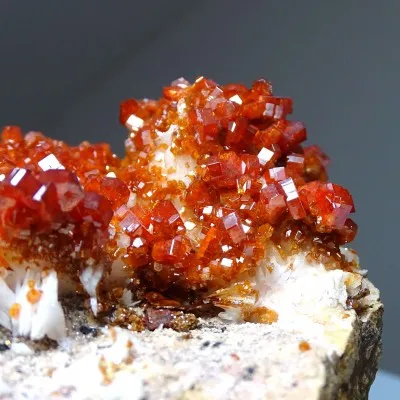 Vanadinit mineral 1059g, Marokko