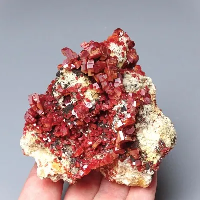 Vanadinit mineral 352g, Marokko