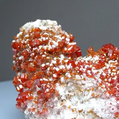 Vanadinit minerál krystaly 1236g, Maroko