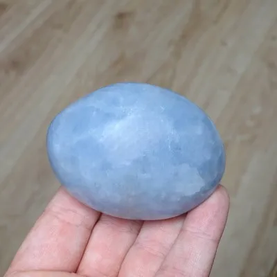 Calcit blau taktil 139g, Madagaskar