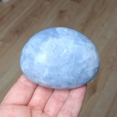 Calcit blau taktil 185g, Madagaskar