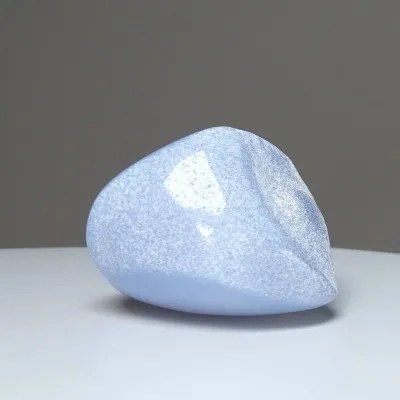 Chalcedonblau natur poliert 90g, Türkei