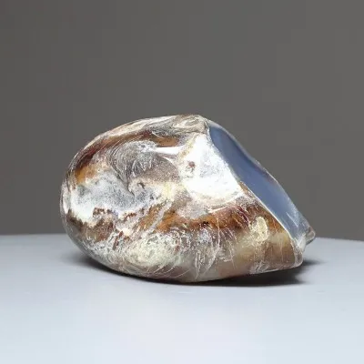 Chalcedonblau natur poliert 264g, Türkei