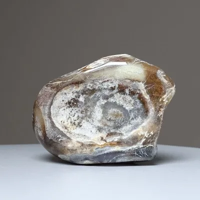 Chalcedonblau natur poliert 264g, Türkei