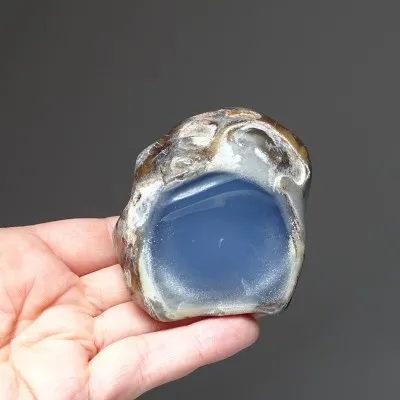 Chalcedon modrý přírodní leštěný 264g, Turecko