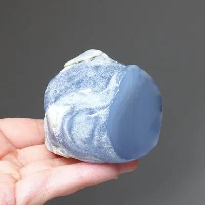 Chalcedon modrý přírodní leštěný 295g, Turecko