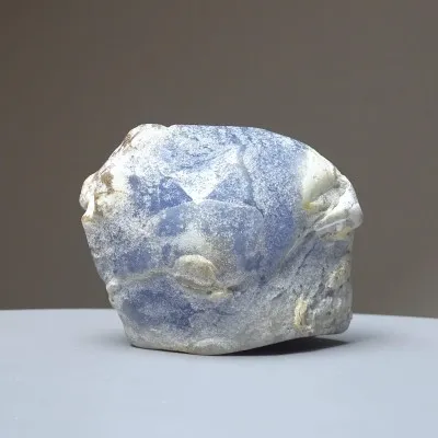 Chalcedonblau natur poliert 279g, Türkei