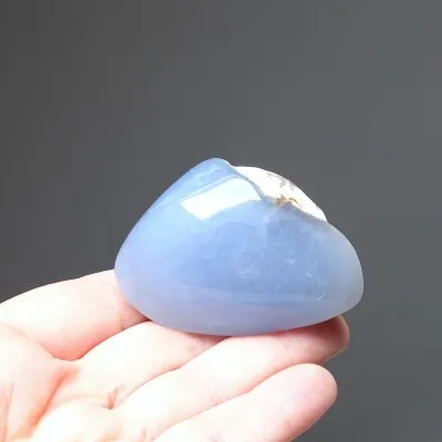 Chalcedonblau natur poliert 74g, Türkei
