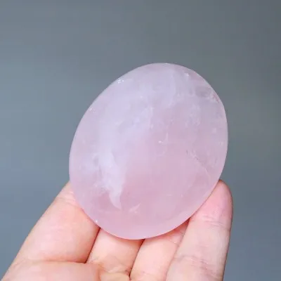 Růženín hmatka velikosti XL, Madagaskar
