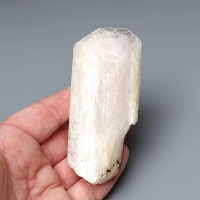 Danburite natural crystal 132g, Mexico