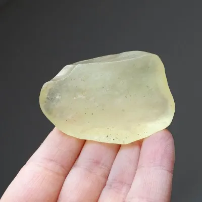 Libysches Glas Naturtektit 58,3g, Libyen