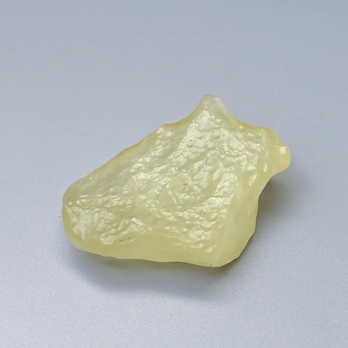 Libyan glass natural tektite 43.1g, Libya