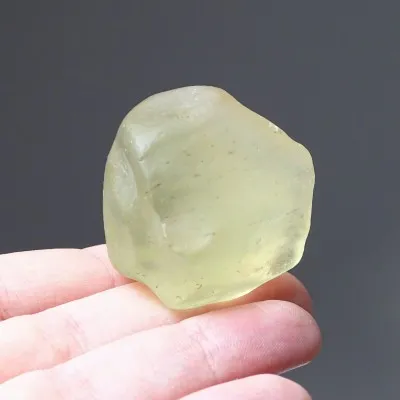 Libyan glass natural tektite 37.2g, Libya