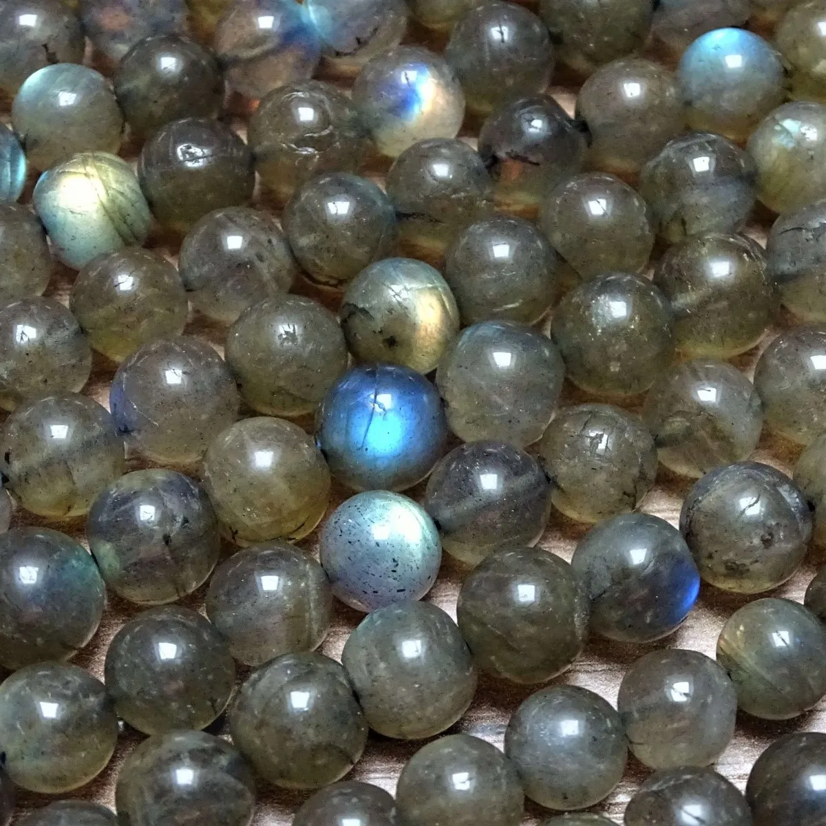 Labradorite beads