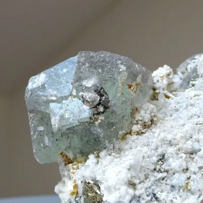 Fluorit kombinace s pyritem 559g, Peru