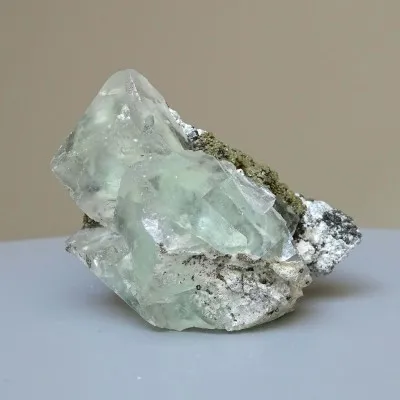 Fluorit-Kombination mit Pyrit 102g, Peru