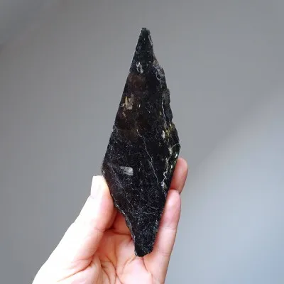 Nuummit přírodní minerál 98g, Grónsko