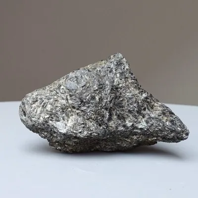 Nuummit natürliches Mineral 54g, Grönland