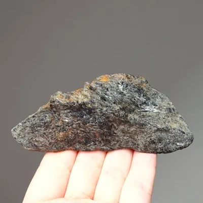Nuummit natürliches Mineral 151g, Grönland