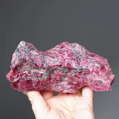 Rhodonite raw mineral 708g, Brazil