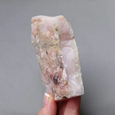 Andský růžový přírodní opál 162g, Peru