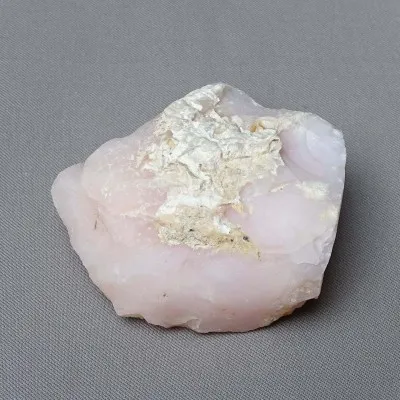 Andean pink natural opal 88g, Peru