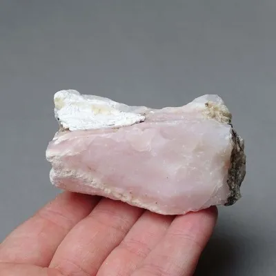 Andenrosa natürlicher Opal 92g, Peru