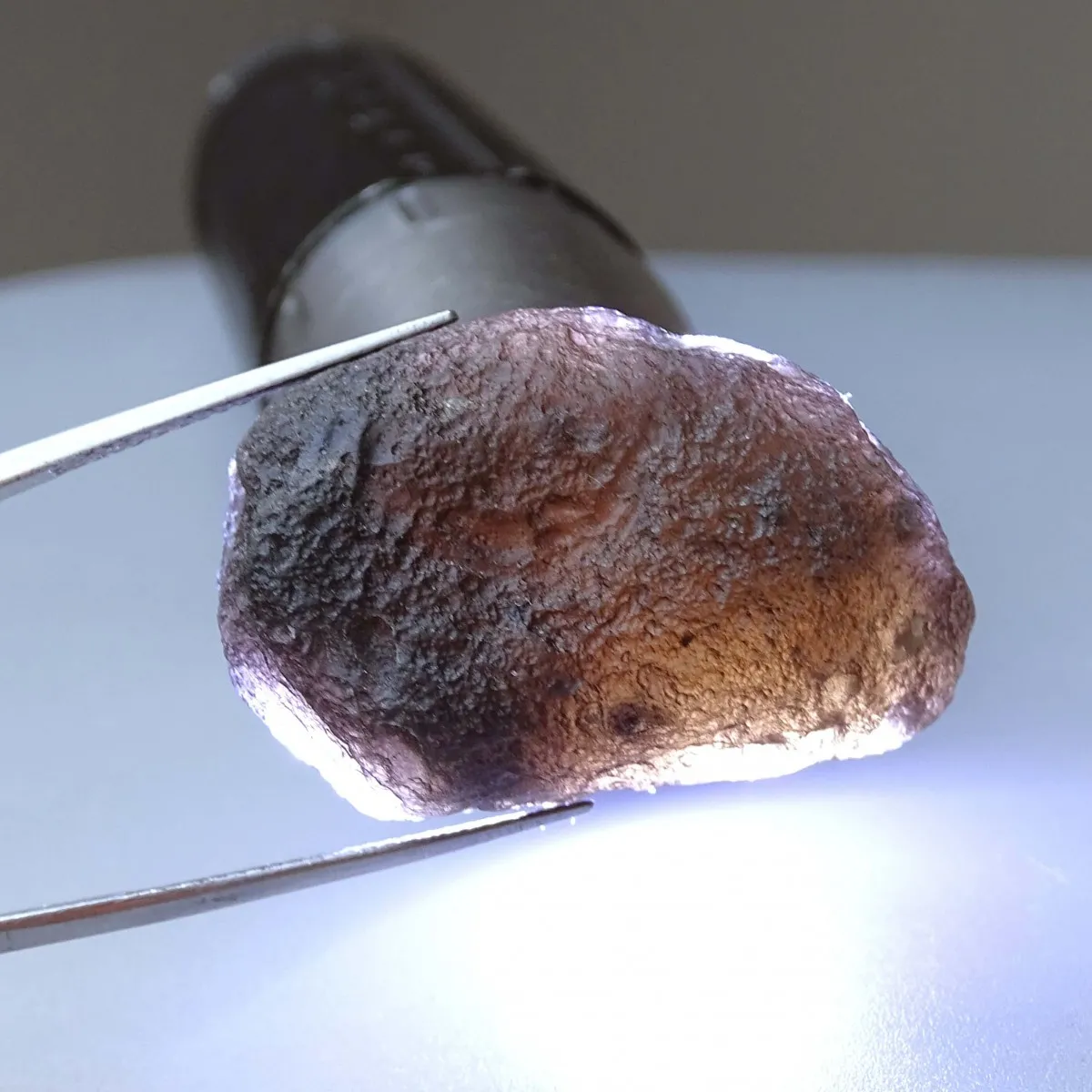 Agni Manitite tektit 22.4g, Indonesia