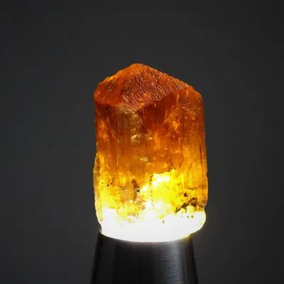 Topaz IMPERIAL - 27,4 g TOP kvalita, přírodní krystal